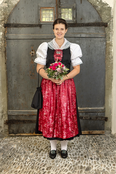 240602_ESAF-Ehrendamen-Portrait_IsabellaFigi_HUG_9412_edit.jpg