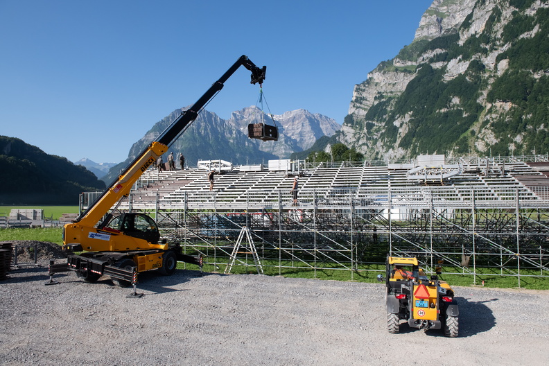 ESAF_2025_Aufbau_Arena_by_Maya_Rhyner_DSC4490.jpg