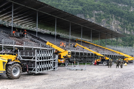 ESAF 2025 Einbau Sitze MRH DSC7698
