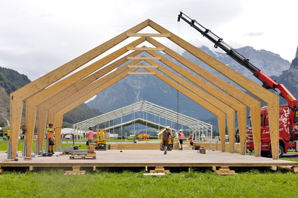 ESAF 2025 Aufbau Schwingerbar by Daniel Sproll U9A8625