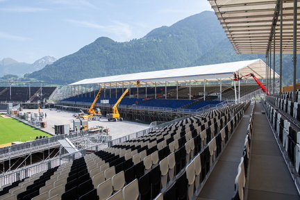 ESAF 2025 Aufbau Dach by Maya Rhyner DSC0680