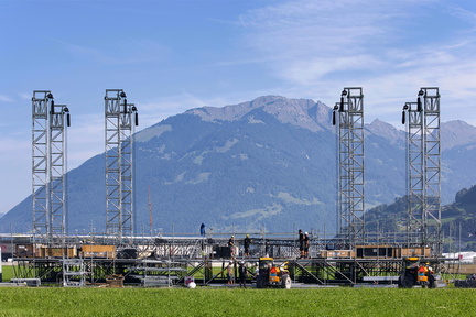 ESAF 2025 Aufbau Migros Bühne by Daniel Sproll U9A8851